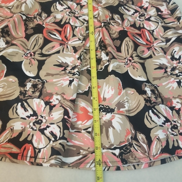 Christopher&Banks Pleated Floral Knee Length Skirt - Picture 9 of 11